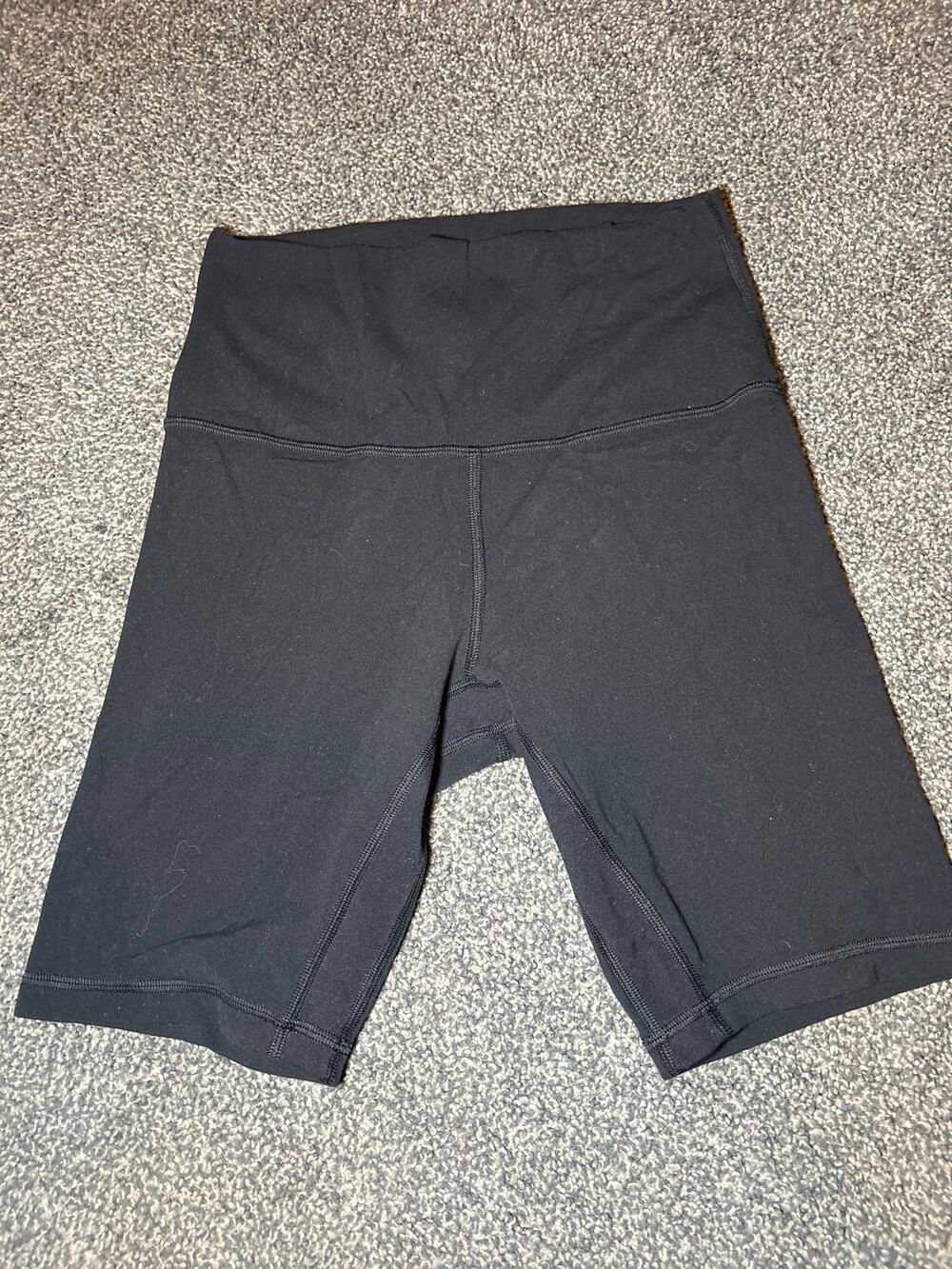 Lululemon Align High-Rise Biker Shorts black Women's Size 4